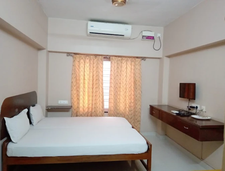 1 x DUPLEX ROOM AC